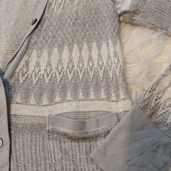 Postmark | gray sparkly aztec patterned cardigan - Picture 4 of 8